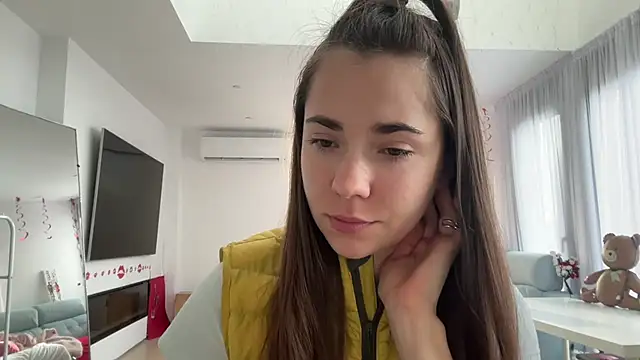 Mika Miller online show from 02.27.26