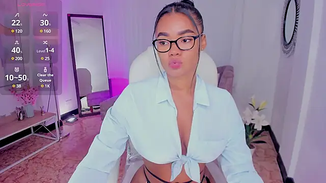 Snapshot of madisson_davon chatting on 03.06.25 madisson davon online show from 03.06.25