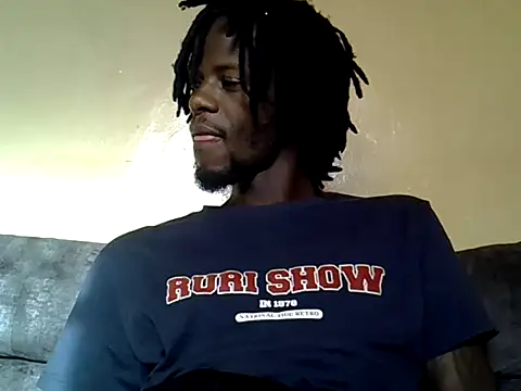 Snapshot of Delicious-D chatting on 04.17.26 Delicious-D online show from 04.17.26