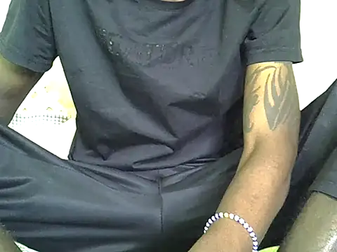 Snapshot of Delicious-D chatting on 05.16.26 Delicious-D online show from 05.16.26