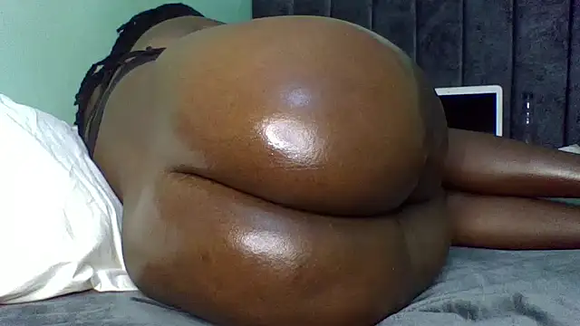 Snapshot of sweettnadia chatting on 03.01.25 sweettnadia online show from 03.01.25