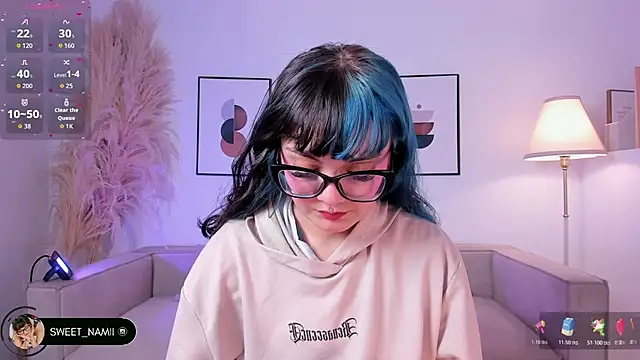 Sweet Namii online show from 12.20.25