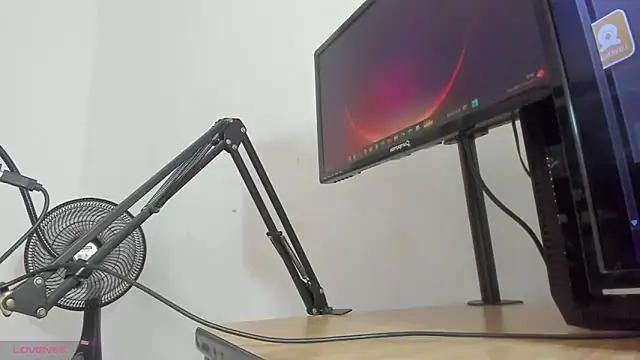 Scarlett 811 online show from 04.24.26