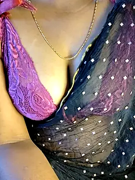 VR here 4U online show from 02.18.26