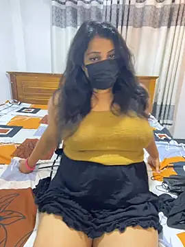 Snapshot of NOORA-GIRL chatting on 02.24.26 NOORA-GIRL online show from 02.24.26