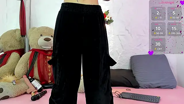 zorravioletta1 online show from 03.19.25