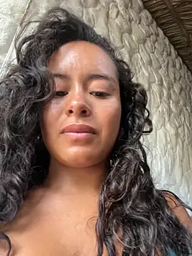 Snapshot of Marie_Rose chatting on 03.21.25 Marie Rose online show from 03.21.25