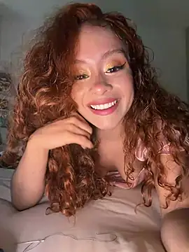 Snapshot of Marie_Rose chatting on 05.28.26 Marie Rose online show from 05.28.26