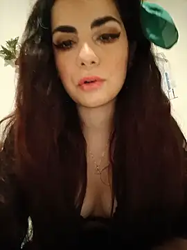 Snapshot of Saturnia_Yvonne chatting on 01.08.25 Saturnia Yvonne online show from 01.08.25