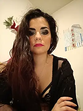 Snapshot of Saturnia_Yvonne chatting on 01.24.25 Saturnia Yvonne online show from 01.24.25