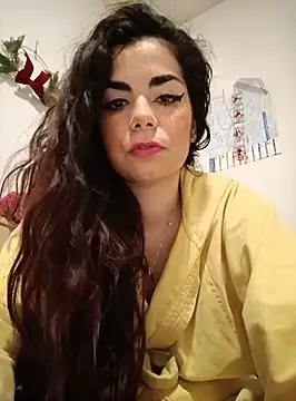 Snapshot of Saturnia_Yvonne chatting on 01.28.25 Saturnia Yvonne online show from 01.28.25