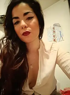 Snapshot of Saturnia_Yvonne chatting on 02.27.25 Saturnia Yvonne online show from 02.27.25