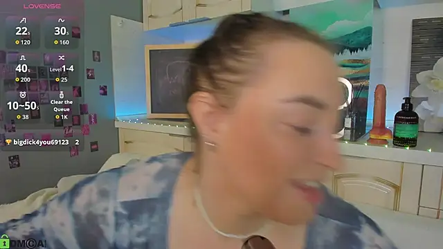 Kruela Eva online show from 12.14.25