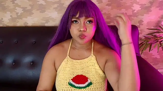 Snapshot of cherry_chel chatting on 01.25.25 cherry chel online show from 01.25.25