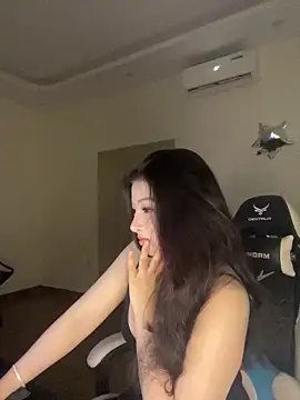 Snapshot of MiMi_0293 chatting on 06.19.26 MiMi 0293 online show from 06.19.26