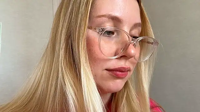 HoneyAudrey online show from 09.09.25