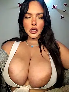 Snapshot of Faith_madison18 chatting on 01.17.26 Faith madison18 online show from 01.17.26