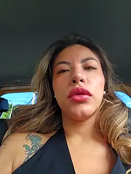 Snapshot of Karen_San_Miguel chatting on 11.07.25 Karen San Miguel online show from 11.07.25