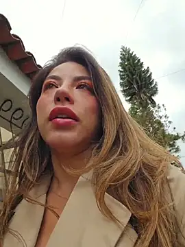 Snapshot of Karen_San_Miguel chatting on 02.24.26 Karen San Miguel online show from 02.24.26