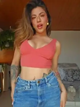 Snapshot of Karen_San_Miguel chatting on 03.01.26 Karen San Miguel online show from 03.01.26