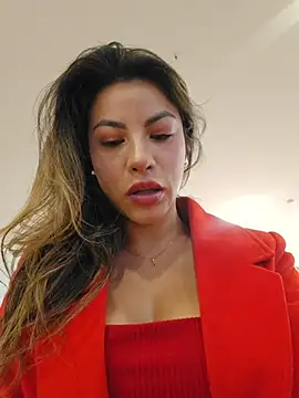 Snapshot of Karen_San_Miguel chatting on 03.02.26 Karen San Miguel online show from 03.02.26