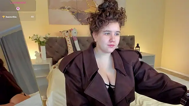 Ariella Sol online show from 05.19.26
