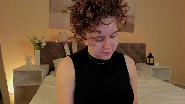 Ariella Sol online show from 07.06.26