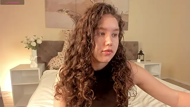 Ariella Sol online show from 07.25.26