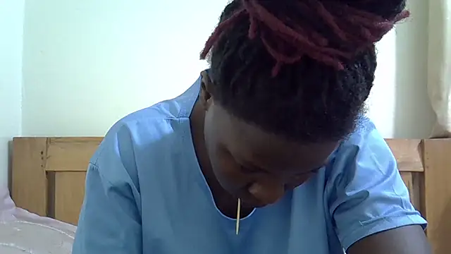 Snapshot of pretty_brina chatting on 03.26.26 pretty brina online show from 03.26.26