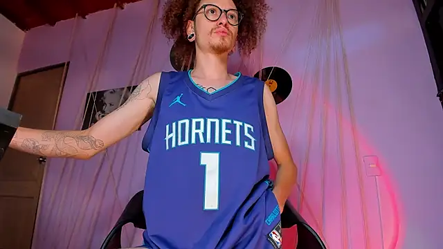 MrShaggy online show from 01.14.25