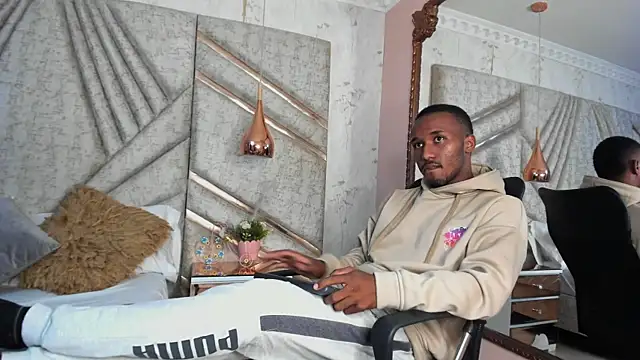 JamesParck online show from 01.19.25