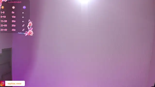 Snapshot of Deni_rose chatting on 01.09.25 Deni rose online show from 01.09.25