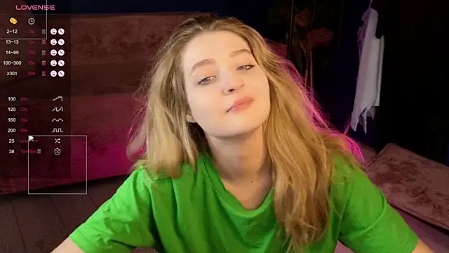 Snapshot of Diana_mysteryx chatting on 03.21.25 Diana mysteryx online show from 03.21.25