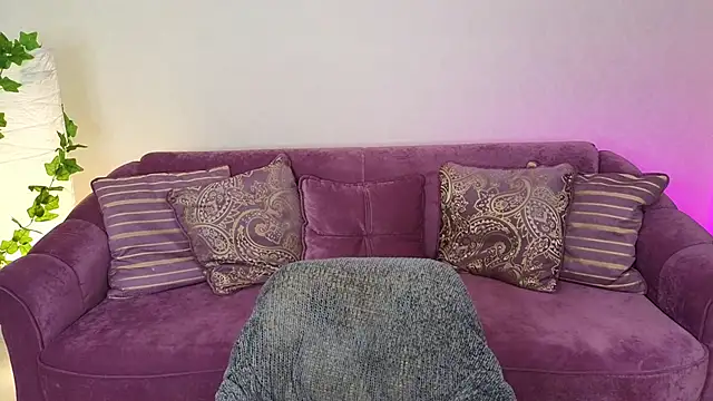 miki miki cutie  online show from 01.13.25