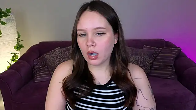 miki miki cutie  online show from 01.15.25