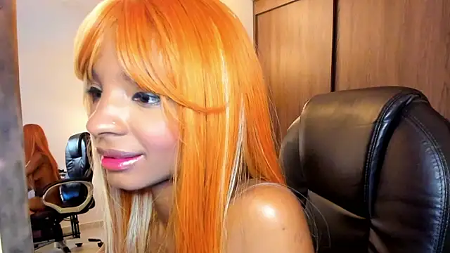 alikahouston4 online show from 02.01.25