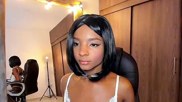 alikahouston4 online show from 02.06.25