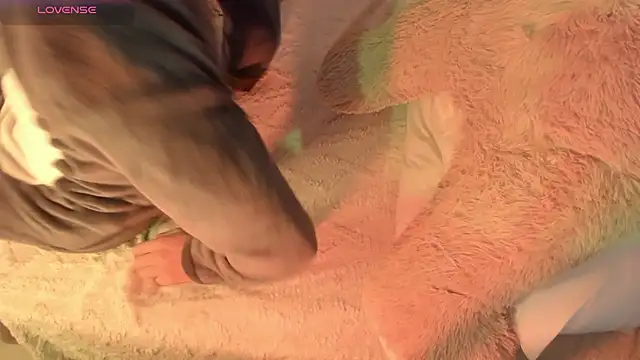 Snapshot of AdamDayt chatting on 12.07.24 AdamDayt online show from 12.07.24