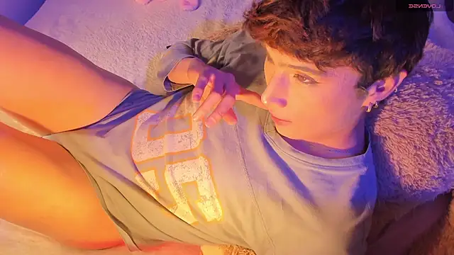 Snapshot of AdamDayt chatting on 01.18.26 AdamDayt online show from 01.18.26