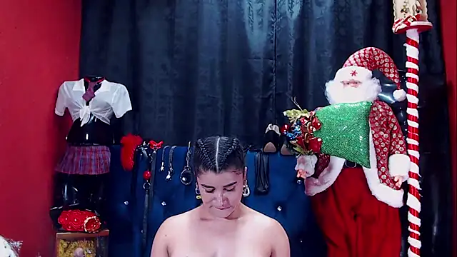 Hannamariana online show from 12.18.25