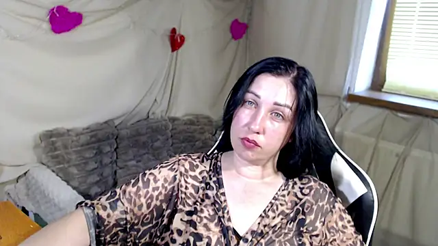 JillStevens online show from 06.12.26