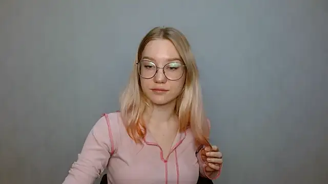 cindi hot online show from 01.19.25