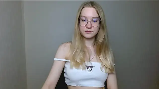 cindi hot online show from 01.19.26