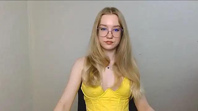 cindi hot online show from 07.18.26