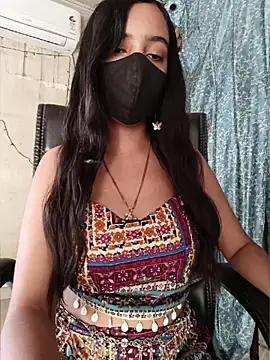 Parinaaz18 online show from 06.18.26