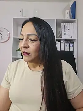 Gina Myers online show from 06.04.26
