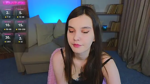 Snapshot of SusieMorris chatting on 02.27.25 SusieMorris online show from 02.27.25