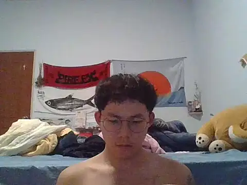 ZHIIz online show from 03.06.26