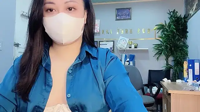 Bamboo Swetie online show from 12.20.24