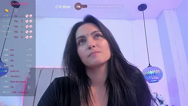 kareena basu online show from 03.18.25